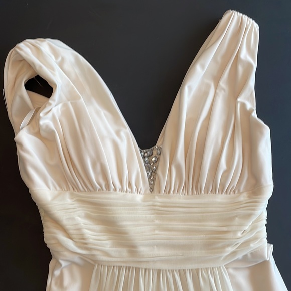 Cache gown - Picture 2 of 4